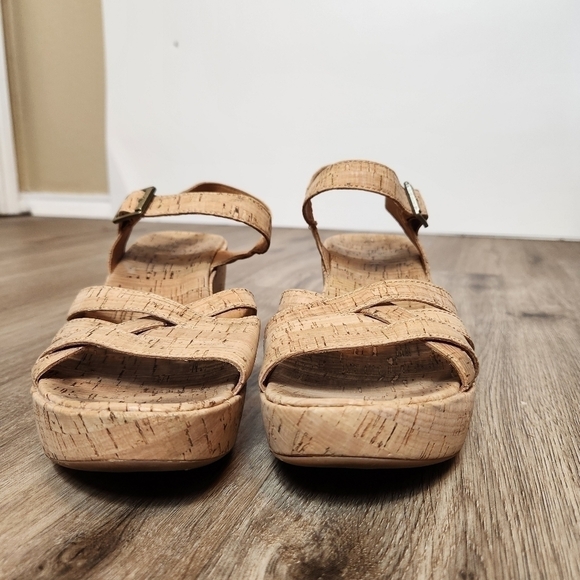 Korks Jenneve Platform Wedge Sandals in Size 9M - Picture 3 of 11